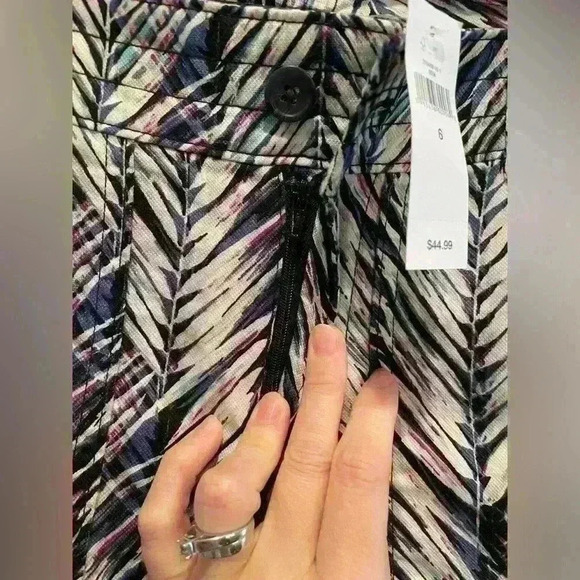 Banana Republic size 6 patterned shorts summer vacation colorful resort wear - Picture 9 of 11